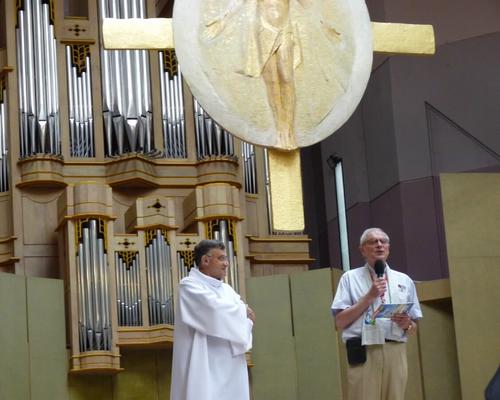 Présentation du pere Horacio .