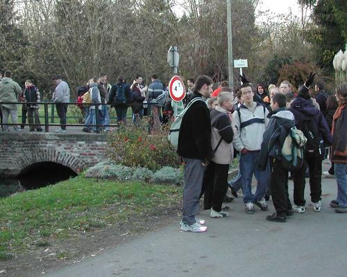 Une apuse dans la marche