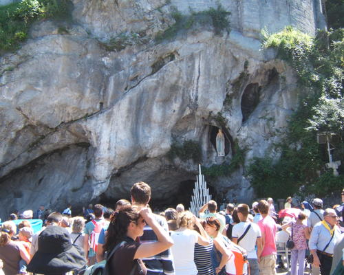 Un passage à la Grotte