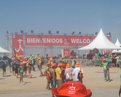 ... à Cuatro Vientos, aérodrome au sud-ouest de Madrid.