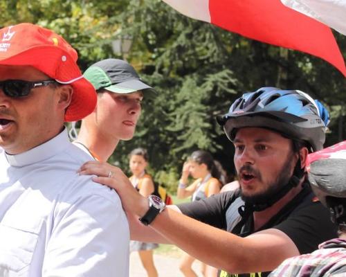 416751_2[1].jpg
