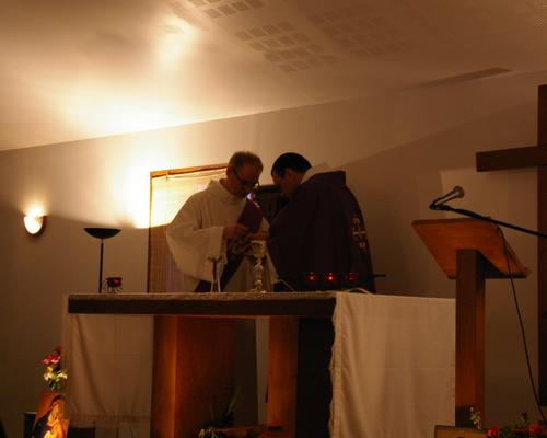 diacre au service