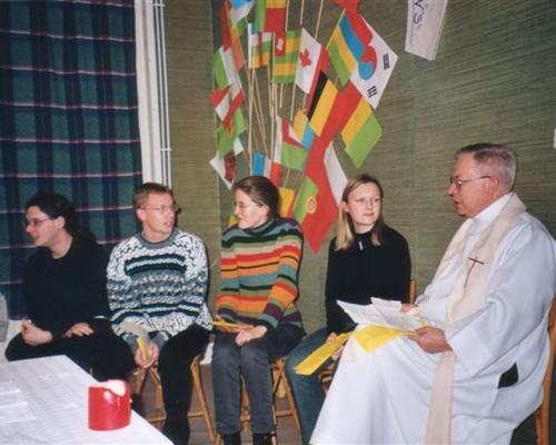 Temps de Partage, débats, prière, eucharistie