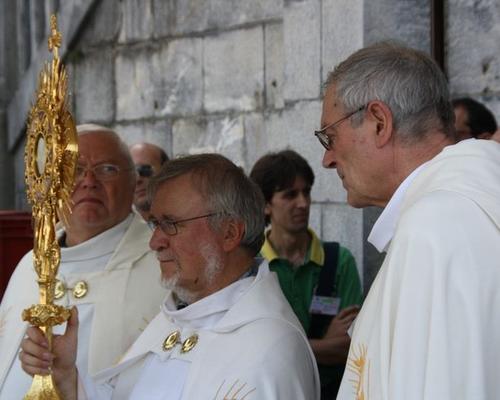 LOURDES_2011_13