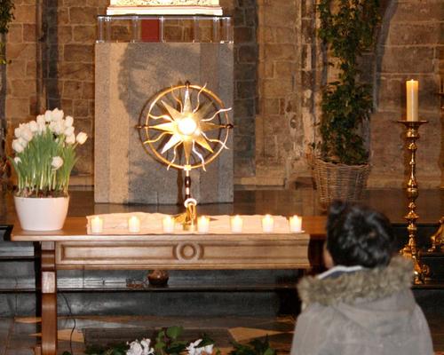 Adoration (5)