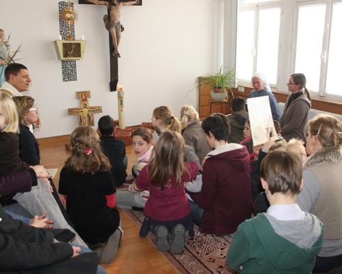 Avec les enfants adorateurs (2)