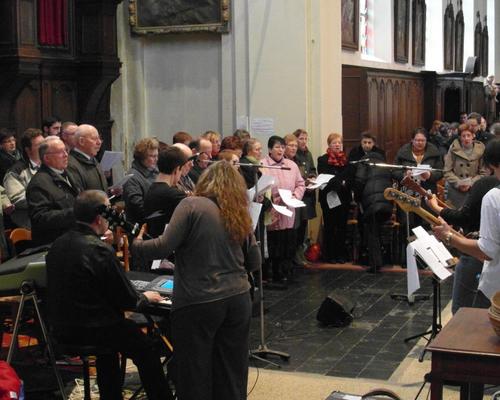 Messe des familles 047.JPG