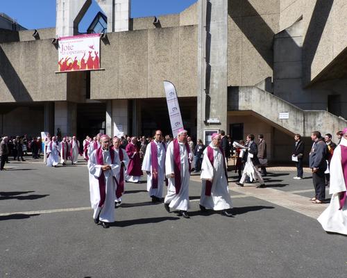 sortie messe.JPG