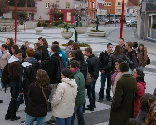 arrivée sur la place