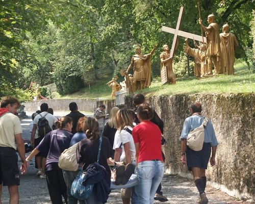 Chemin de croix des Jeunes malades