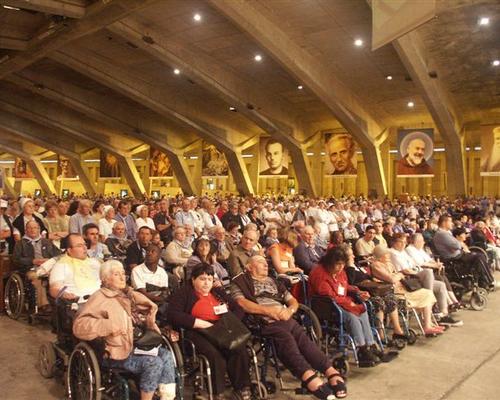 La foule en priere