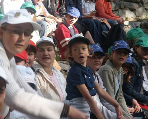 Dimanche, Messe au camp des jeunes