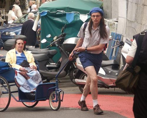 Un jeune au service des malades