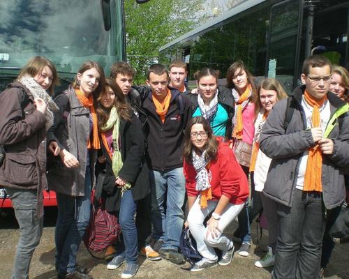 avant de monter dans le bus