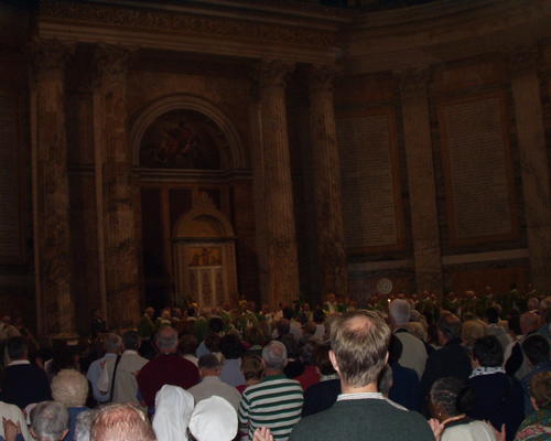 la messe d'adieu à la basilique de S. Paul