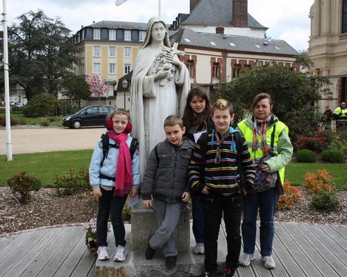 pl Lisieux mars 2012 117 (1024x683)