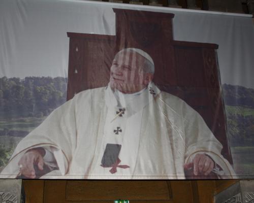 pl Lisieux mars 2012 108 (1024x683)