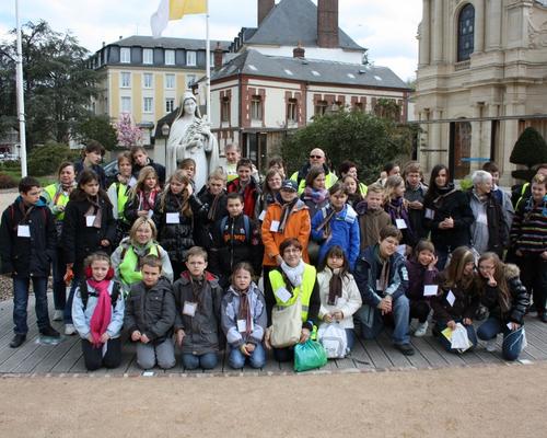 pl Lisieux mars 2012 114 (1024x683)
