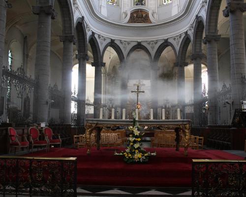 Vapeurs d'encens
