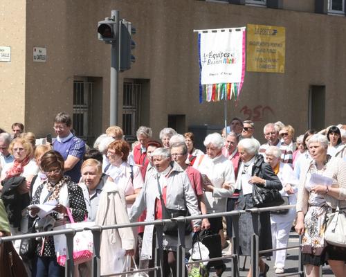 A l'angle de la rue du Canteleu et de l'avenue du Maréchal Leclerc (2)