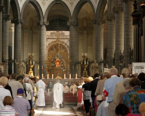 Adoration du St Sacrement