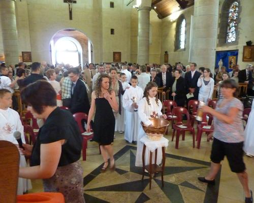 communions 2012 Berlaimont 007.jpg