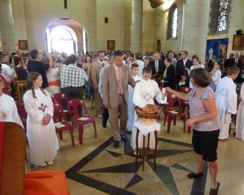communions 2012 Berlaimont 008.jpg