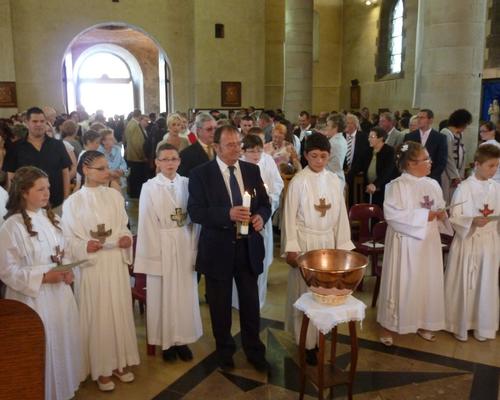 communions 2012 Berlaimont 014.jpg