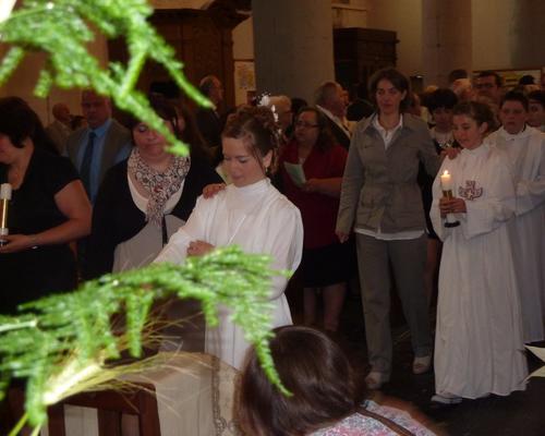 communions 10 juin 2012 013.jpg