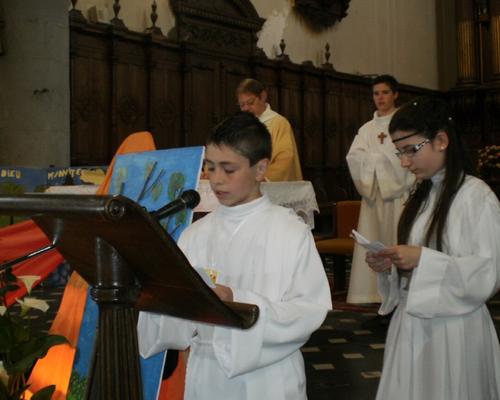 communions Pont 10 juin 2012 024.JPG