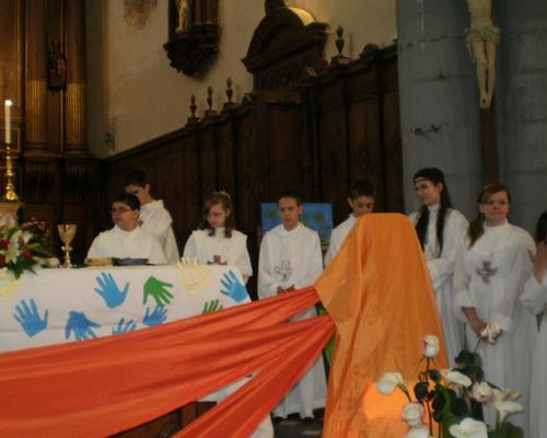 communions Pont 10 juin 2012 085.JPG