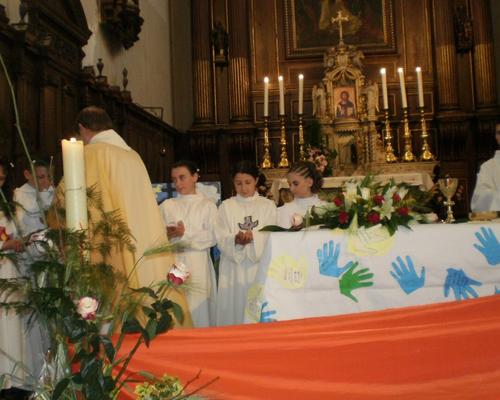 communions Pont 10 juin 2012 086.JPG