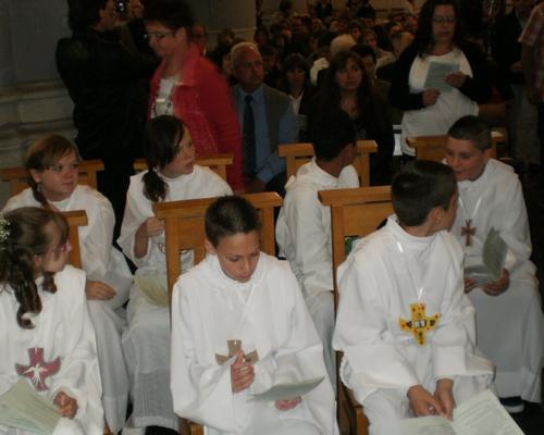 communions Pont 10 juin 2012 092.JPG