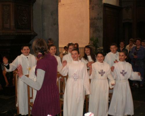 communions Pont 10 juin 2012 099.JPG