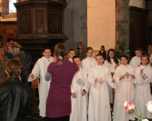 communions Pont 10 juin 2012 102.JPG
