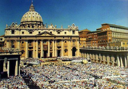 Sanctification_de_Padre_Pio_16_juin_2002