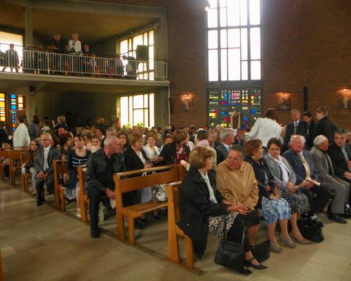 communion-Bouchain-mai2012 026