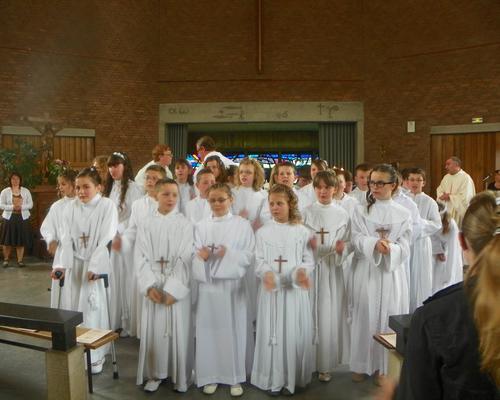 communion-Bouchain-mai2012 170