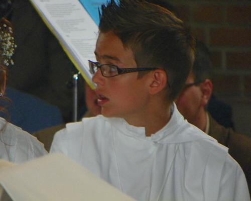 communion-Bouchain-mai2012 135
