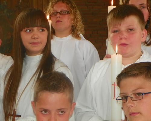 communion-Bouchain-mai2012 178