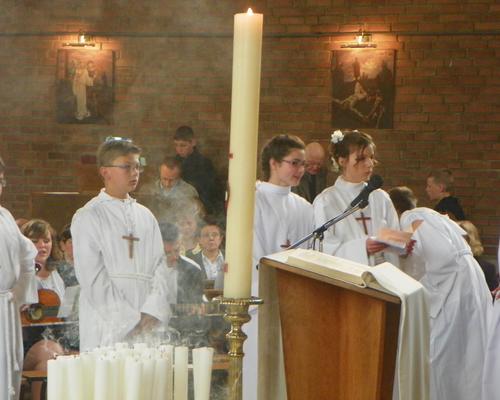 communion-Bouchain-mai2012 133