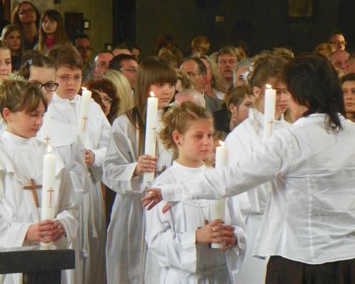communion-Bouchain-mai2012 098
