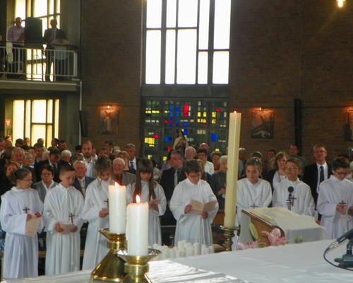 communion-Bouchain-mai2012 042