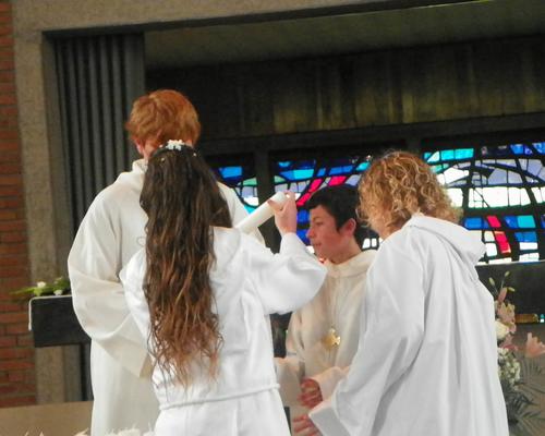 communion-Bouchain-mai2012 081