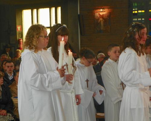 communion-Bouchain-mai2012 130