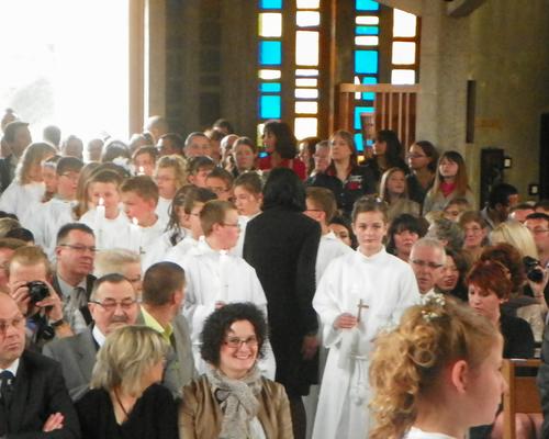 communion-Bouchain-mai2012 093