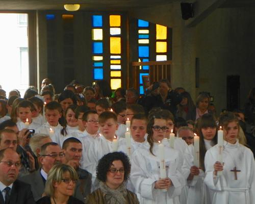 communion-Bouchain-mai2012 096