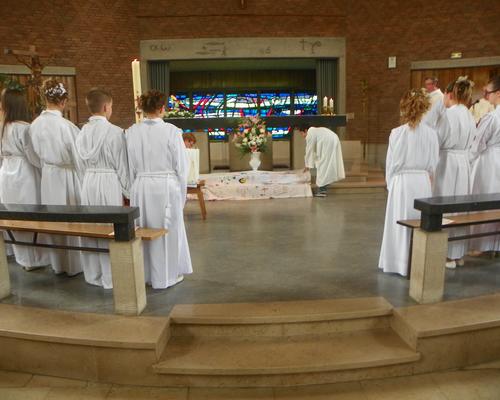 communion-Bouchain-mai2012 048