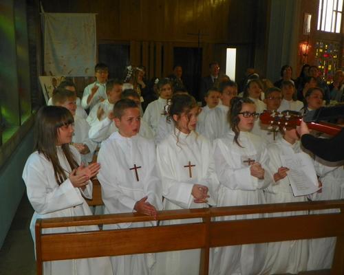 communion-Bouchain-mai2012 019