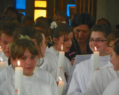 communion-Bouchain-mai2012 109